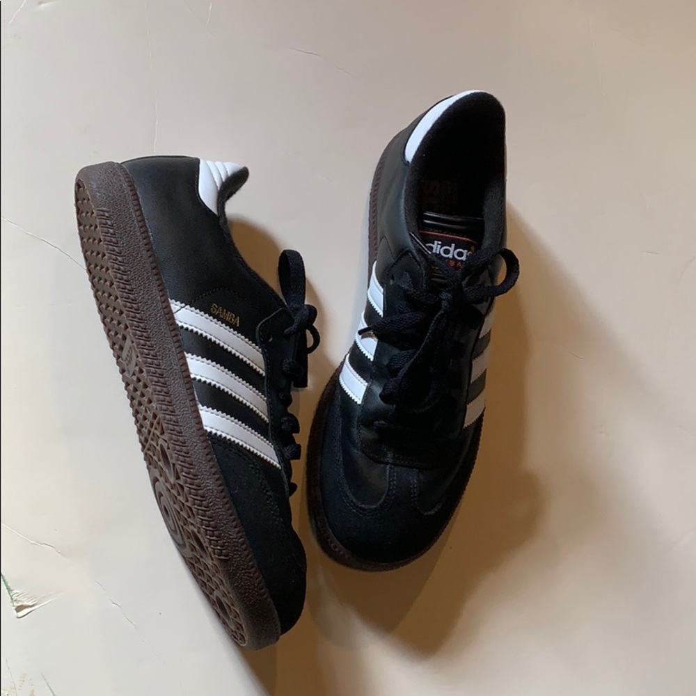 Adidas Black Sambas